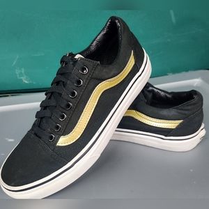 Vans Old School OG black and gold women's size 8.5